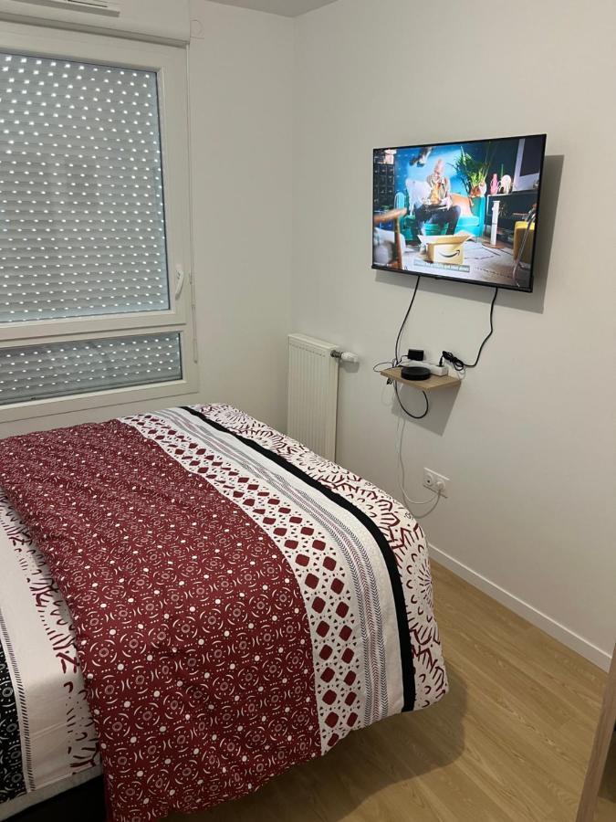Champions Home Сарсель Екстер'єр фото
